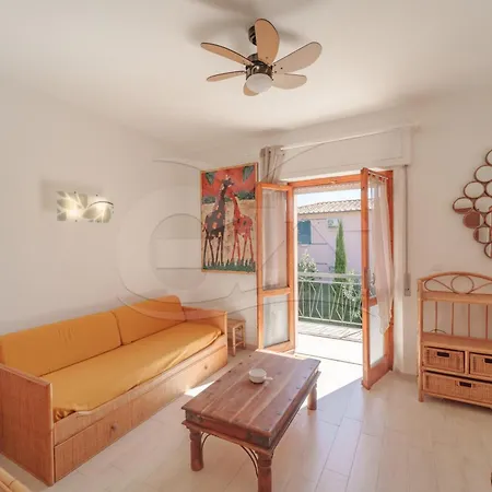 Nella Apartament